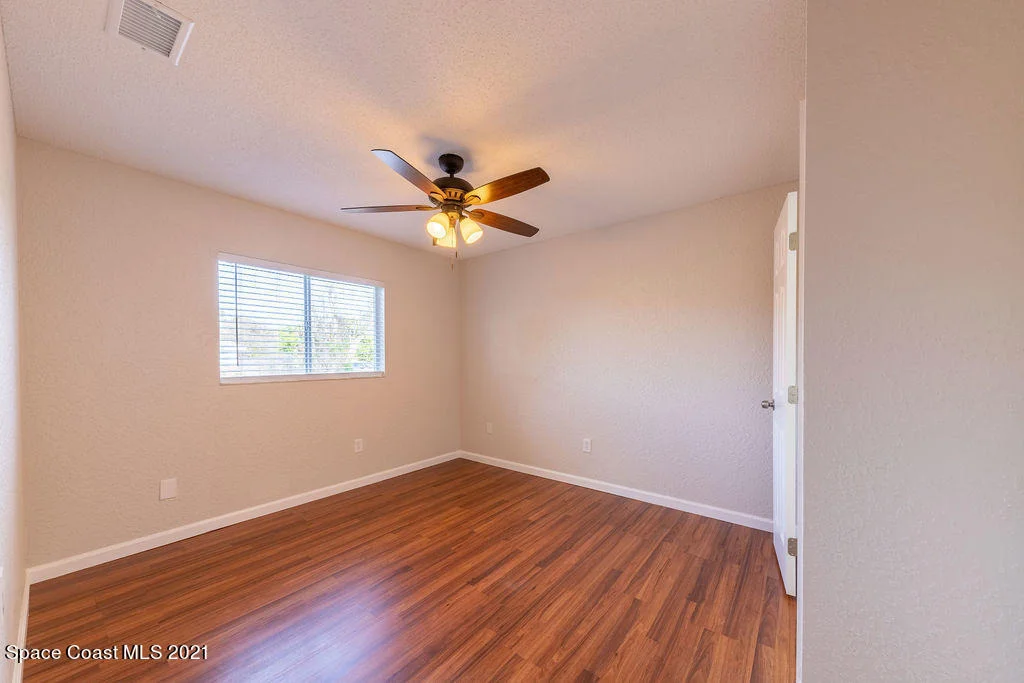 Photo of 654 Teak Drive