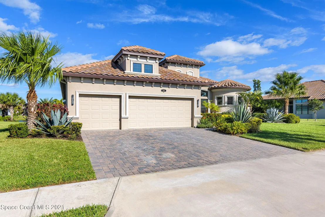 Photo of 5266 Kirkwall Circle