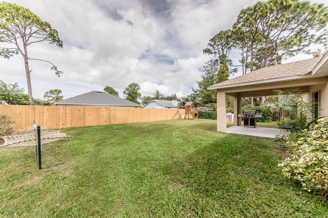 Photo of 5560 Graham Street
