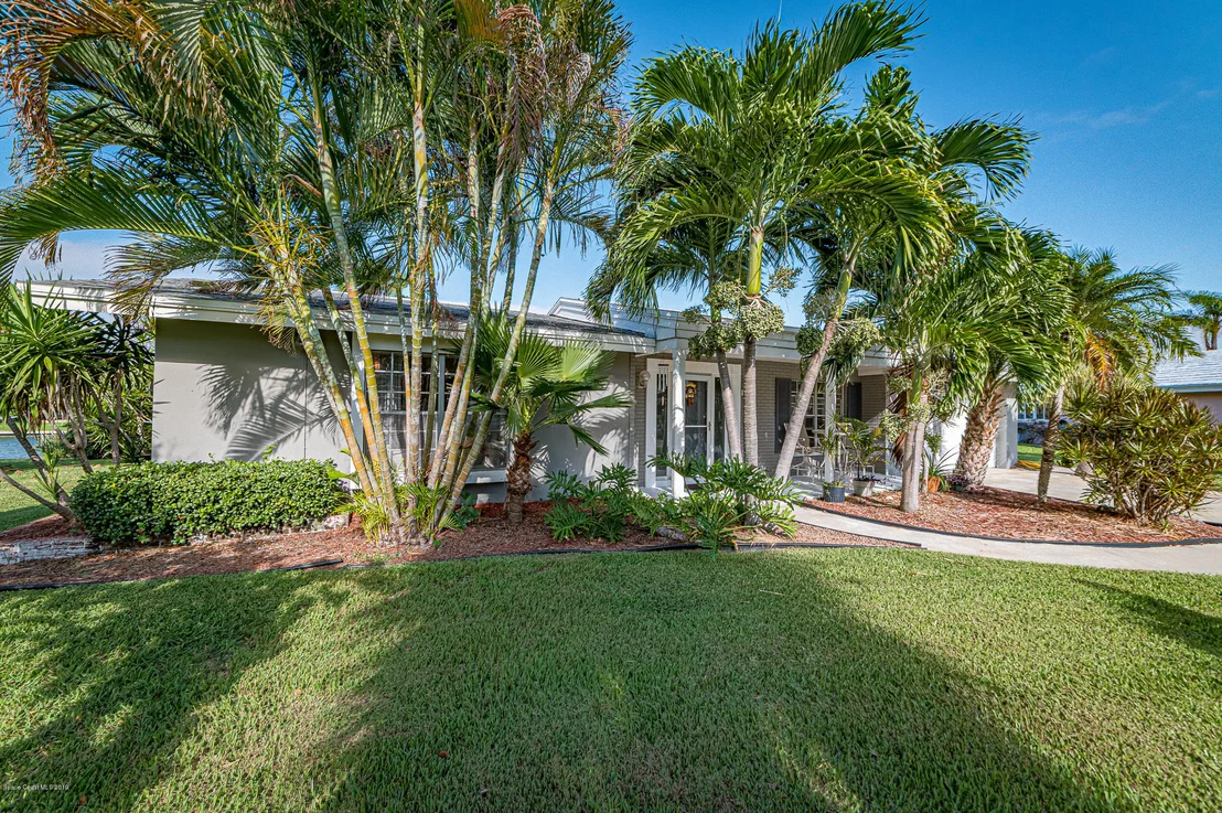 Photo of 406 Dorset Drive
