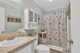 Photo of 701 Lark Drive