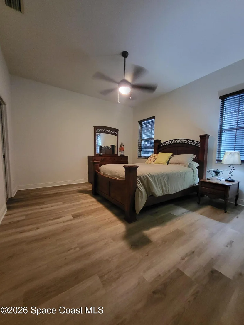 Photo of 1177 Eleuthera Drive NE