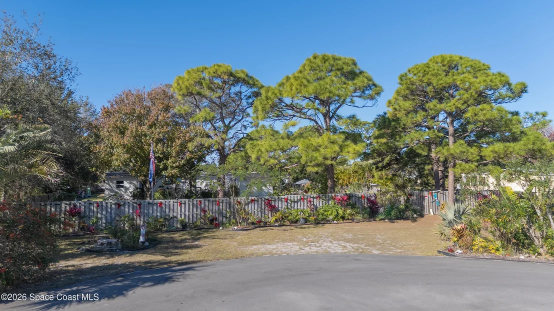 Photo of 8280 Pine Ridge Trail