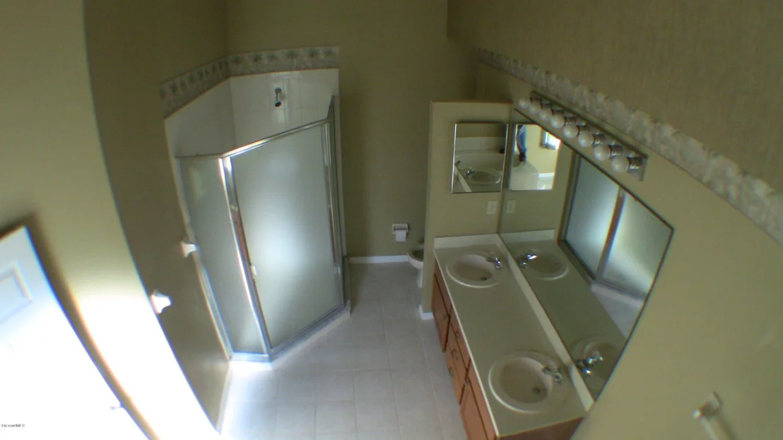 Photo of 3326 Lake View Circle