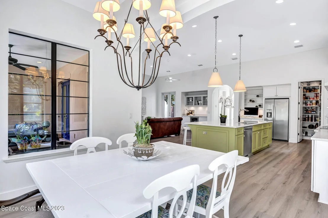 Photo of 184 Whaler Drive