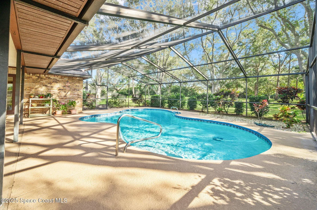 Photo of 1392 Silver Lake Drive