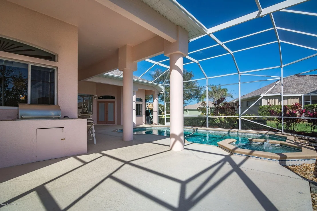 Photo of 1250 Starling Way