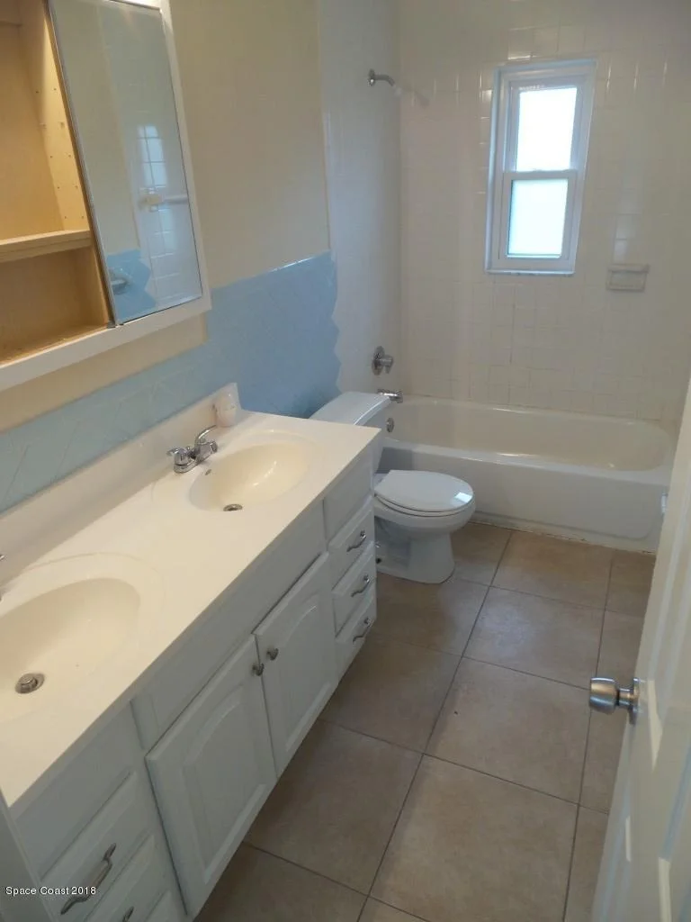 Photo of 320 Darrow Court