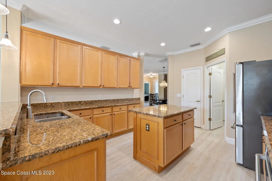 Photo of 5847 Arlington Circle