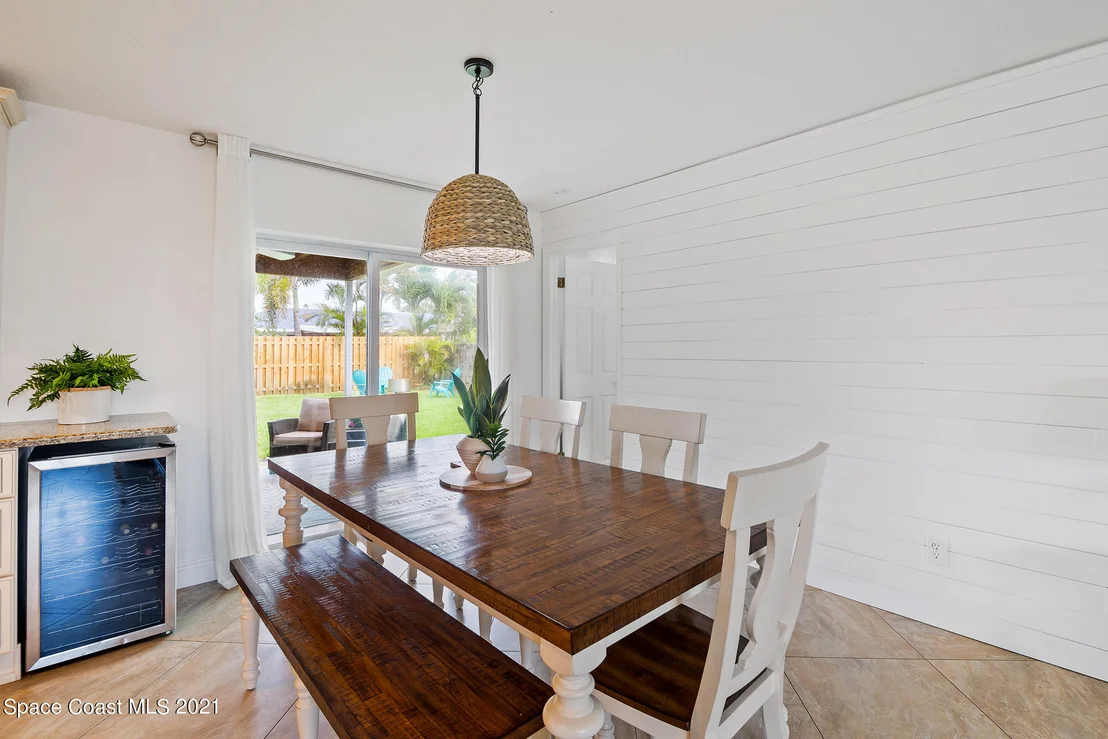 Photo of 680 Poinsetta Drive