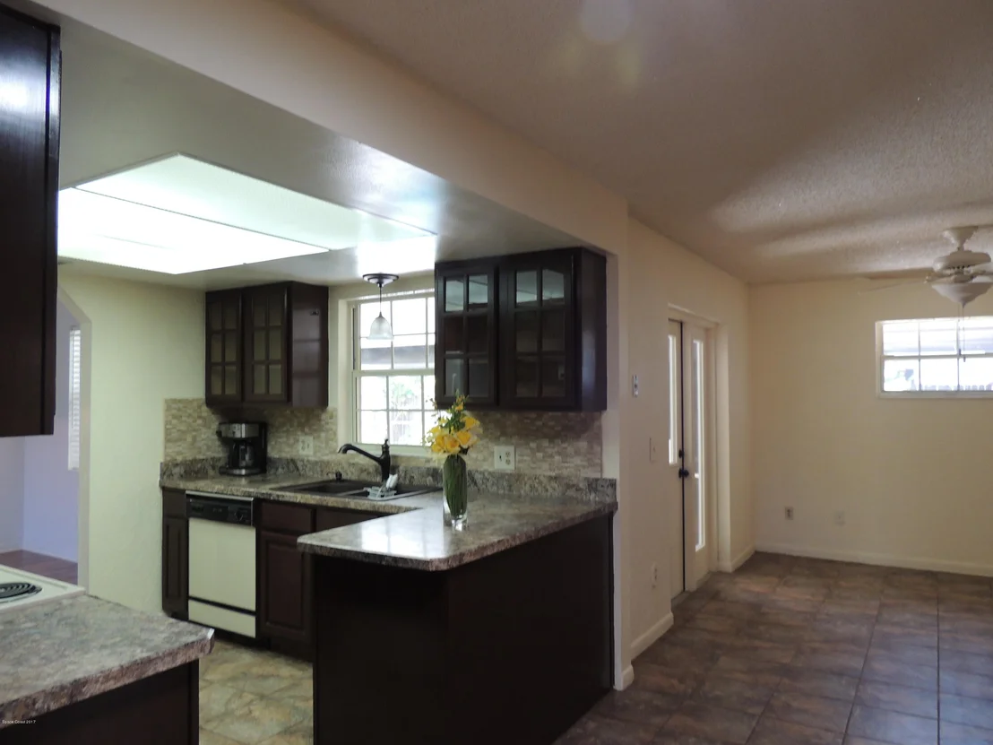 Photo of 2545 Corbusier Drive