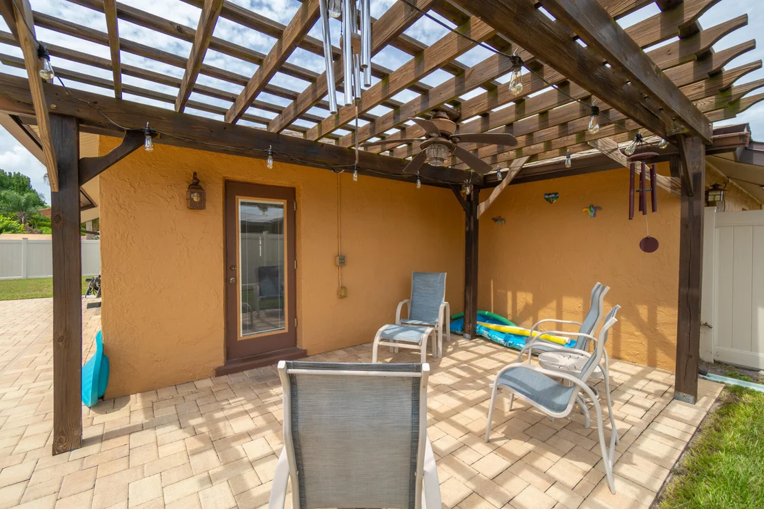 Photo of 969 Bayberry Lane
