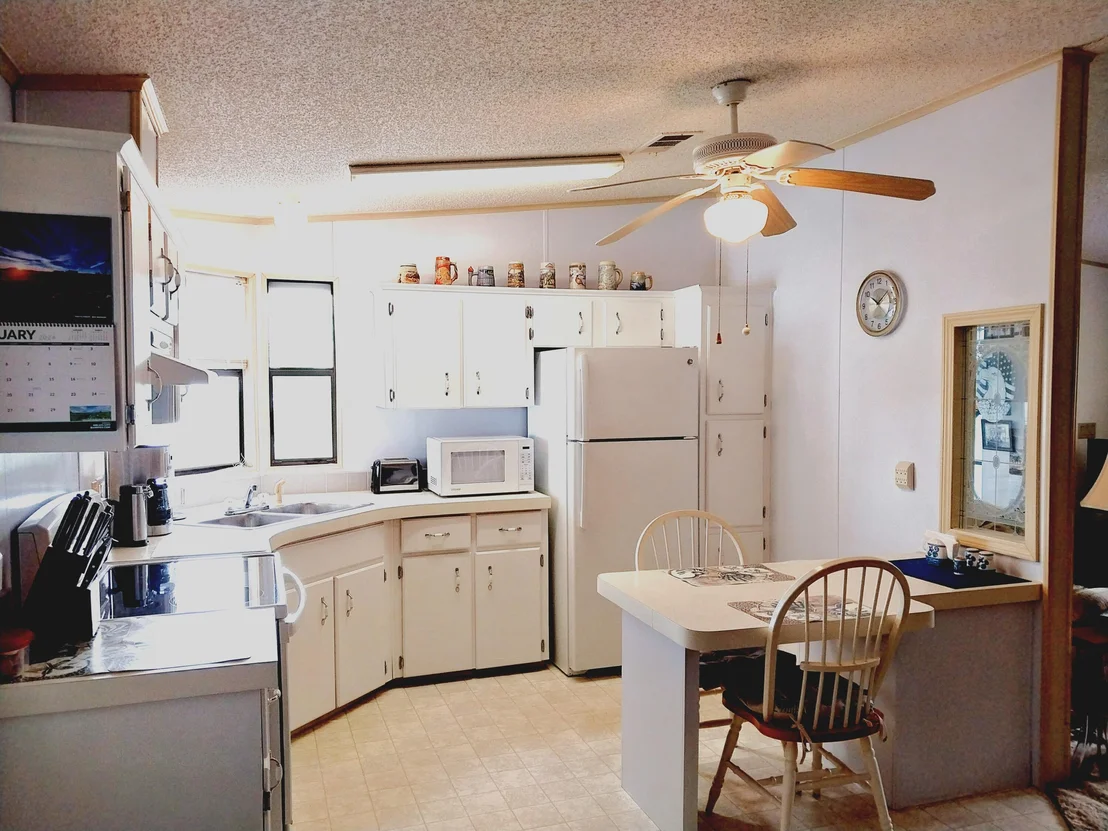 Photo of 7672 Chasta Road