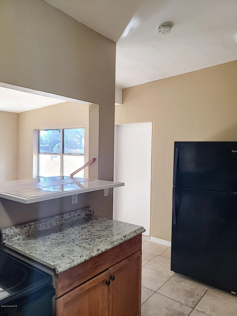 Photo of 1847 Mosswood Drive