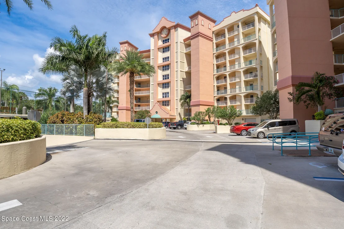 Photo of Unit 205 at 100 Riverside Drive