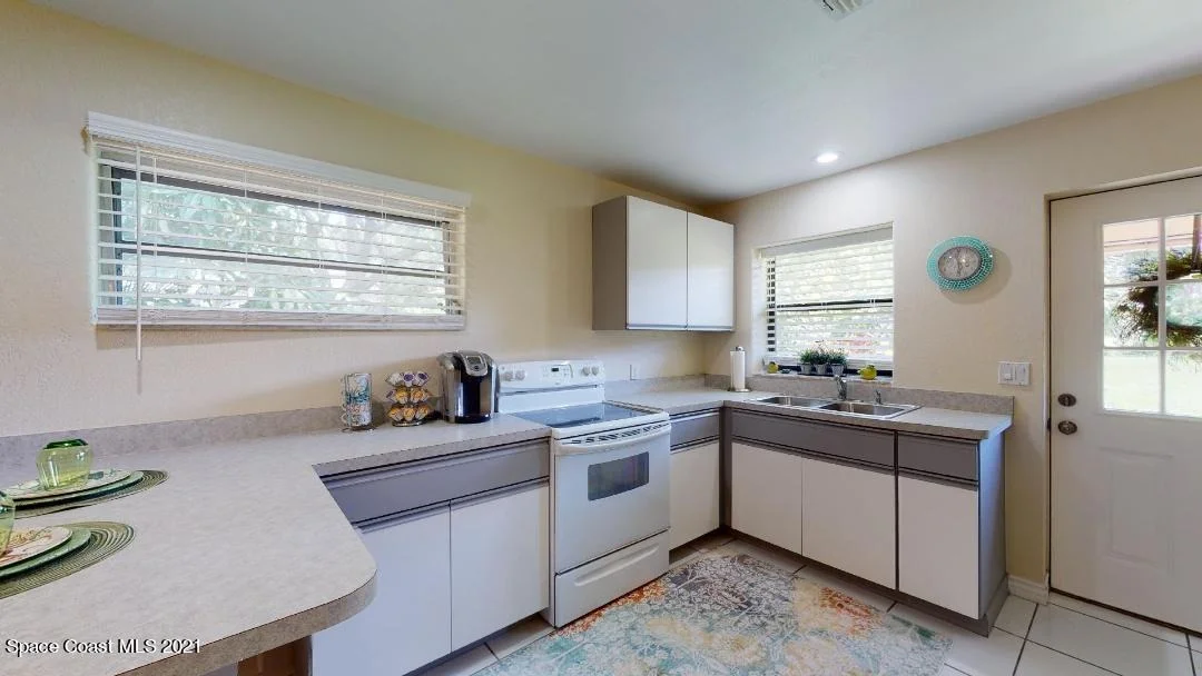 Photo of 160 Utopia Circle