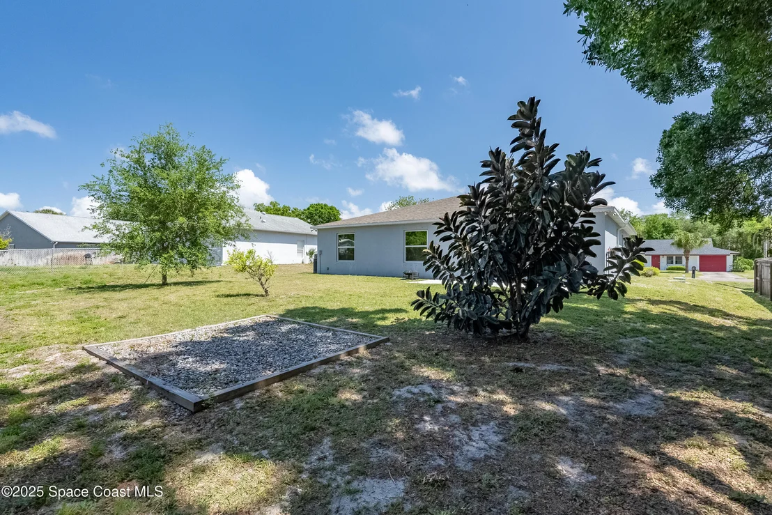 Photo of 4350 Ponds Drive