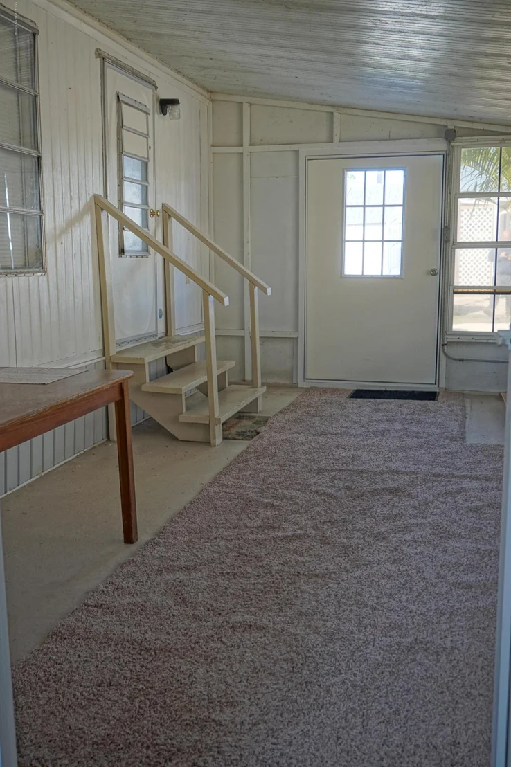 Photo of 3172 Indian River Drive NE