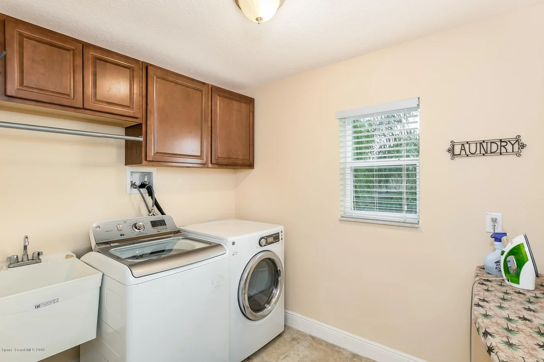 Photo of 4863 Borealis Court W