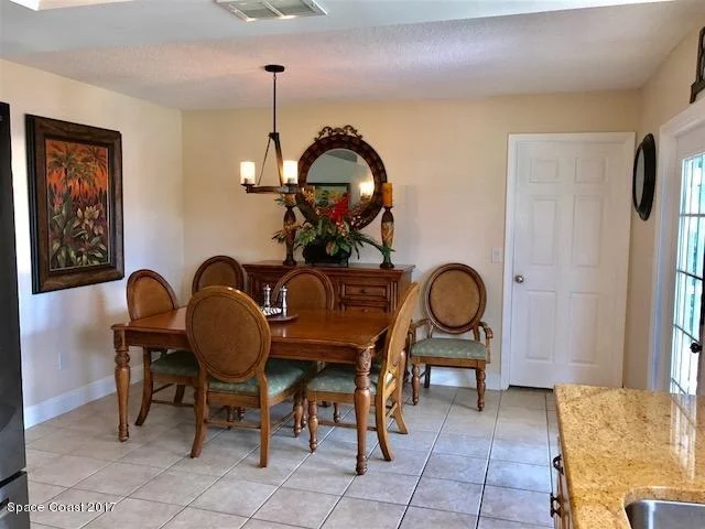 Photo of 261 Sandy Run