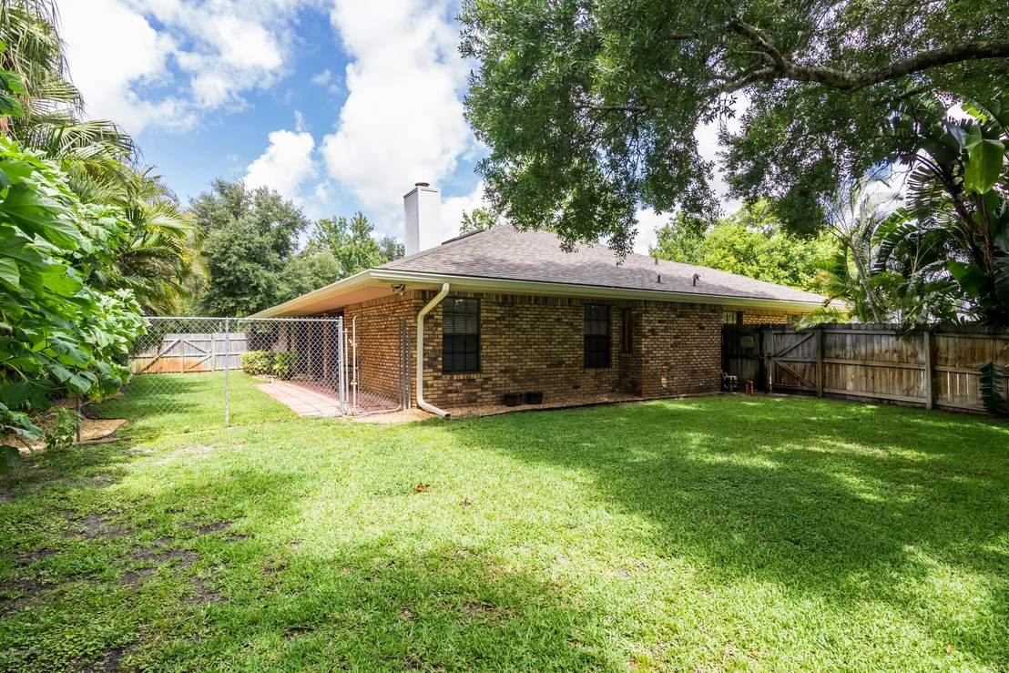 Photo of 7974 Timberlake Drive