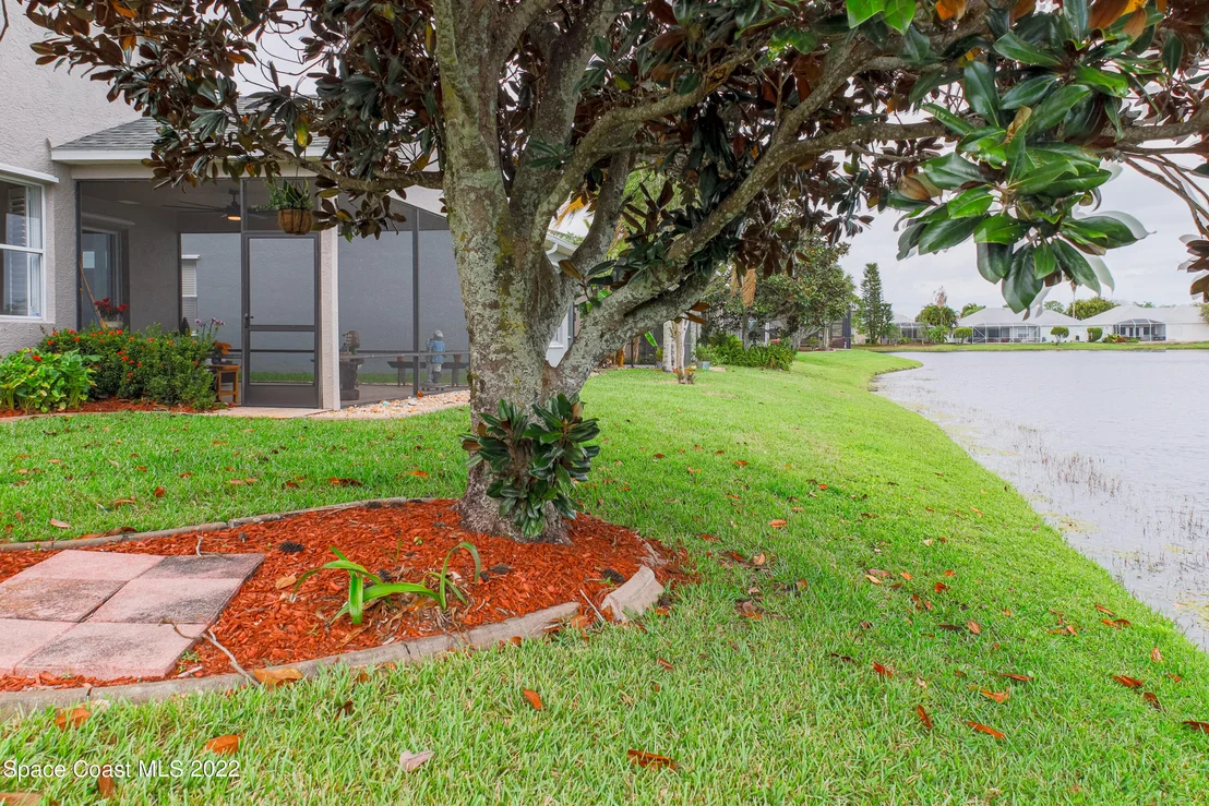 Photo of 1565 Ficus Point Drive