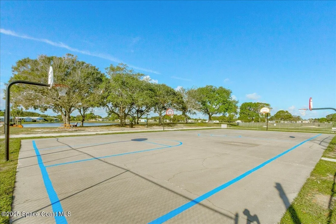 Photo of 1131 Tequesta Drive