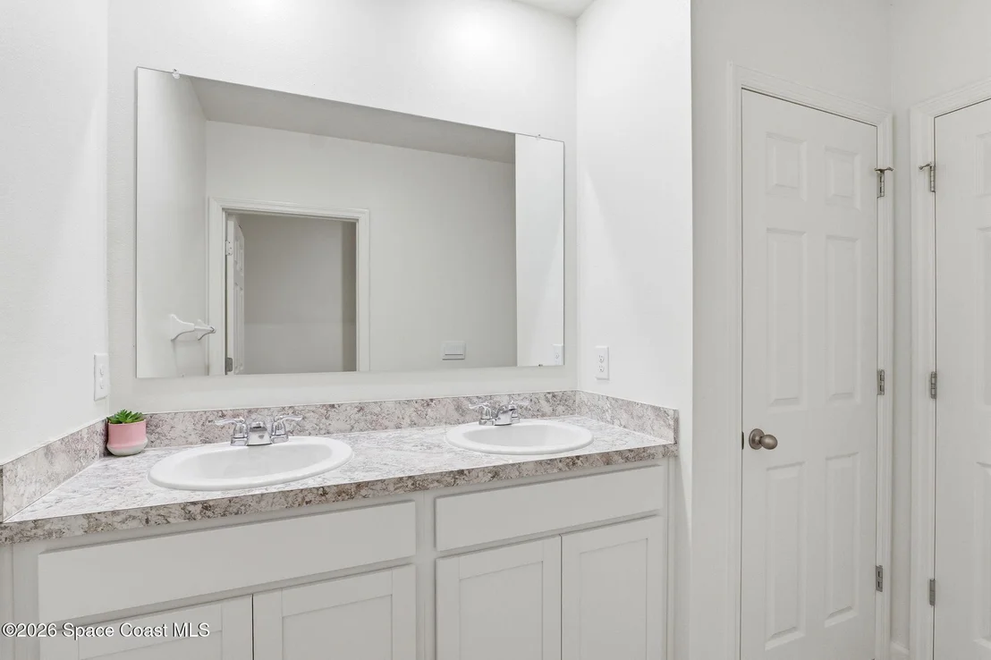 Photo of 1026 Dugan Circle SE