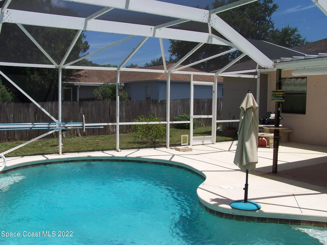 Photo of 4300 Mac Tavish Street