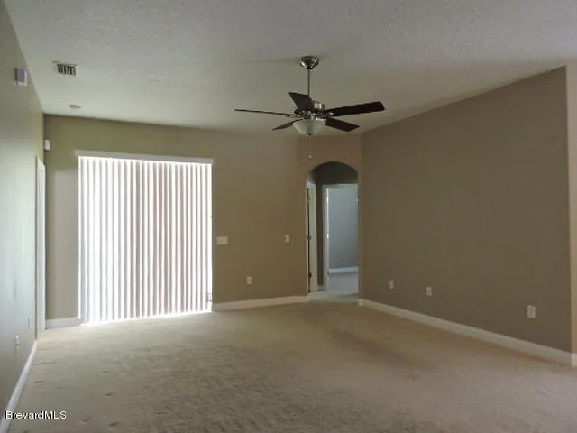 Photo of 602 Waterside Circle