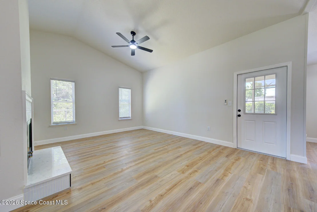 Photo of 6215 Grissom Parkway