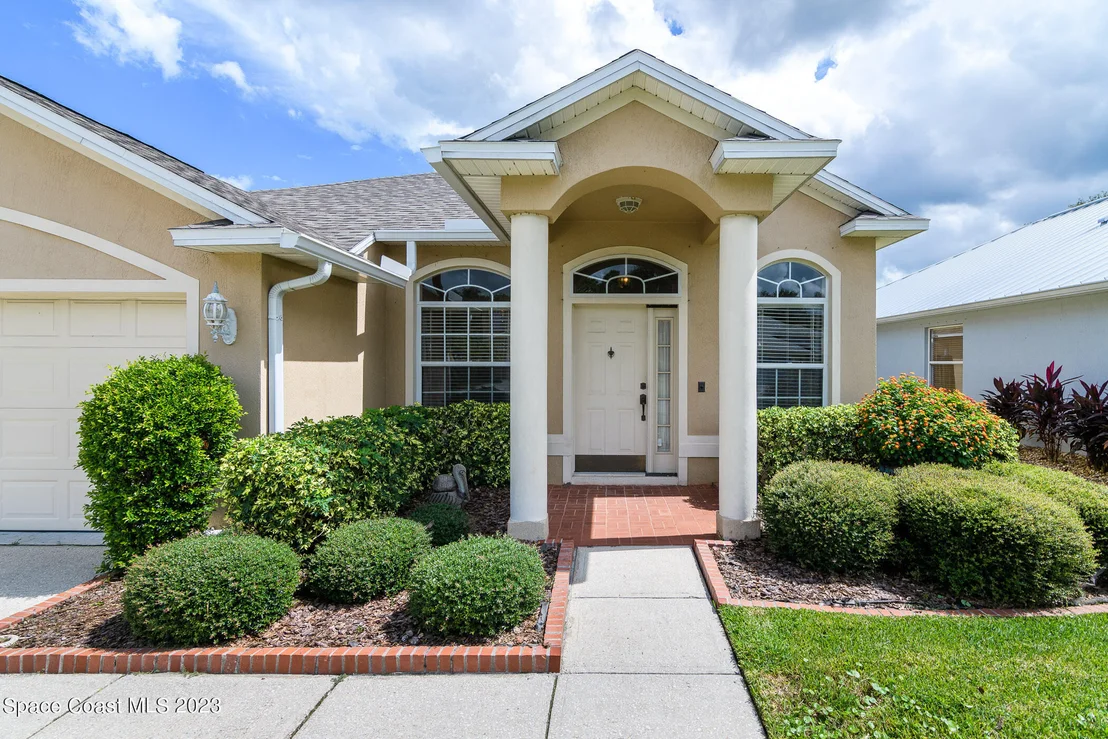Photo of 404 Sedgewood Circle