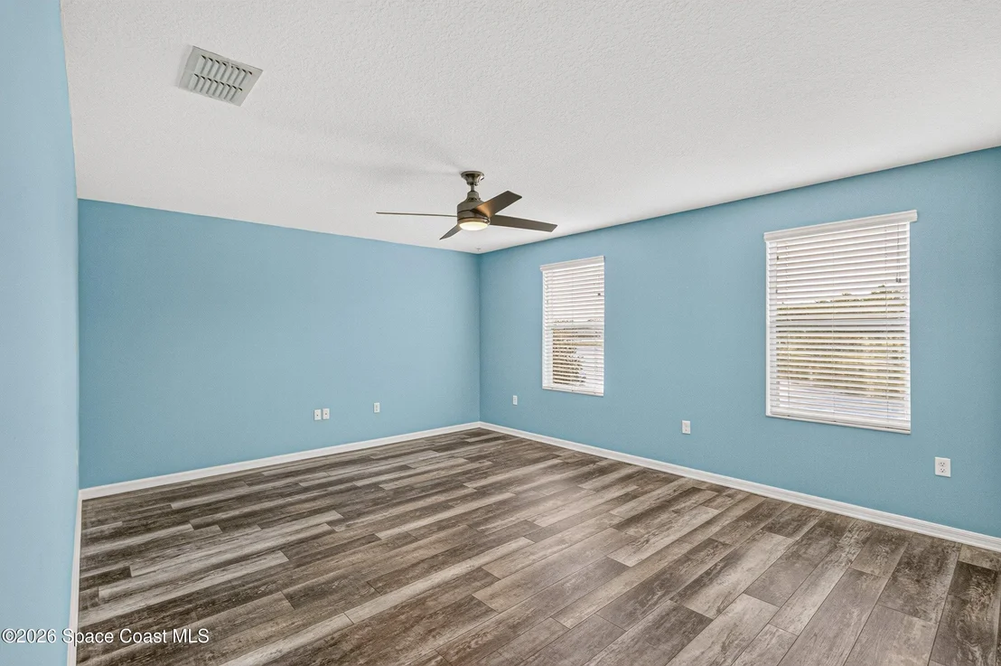 Photo of 3114 Burdock Avenue