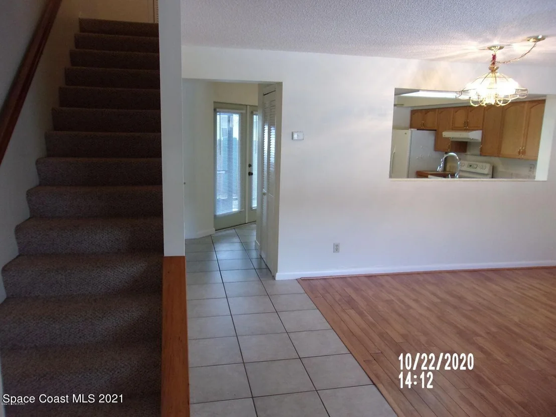 Photo of Unit 2 at 1880 Murrell Road