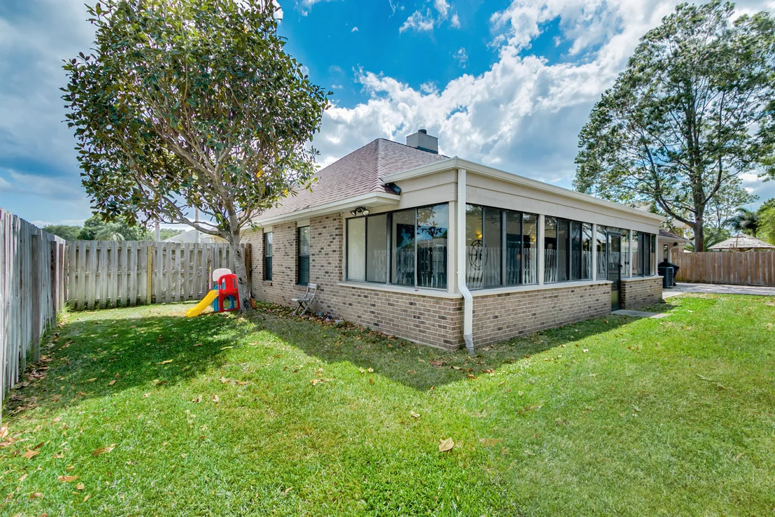 Photo of 902 Whisperpine Drive