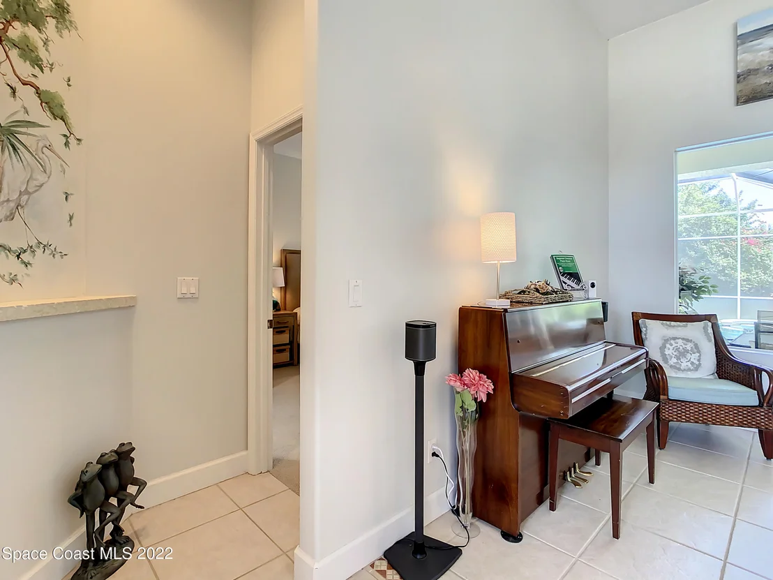 Photo of 862 Thrasher Drive