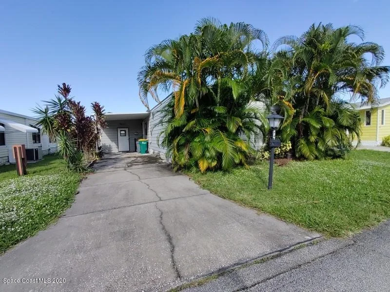 Photo of 4415 Twin Lakes Drive