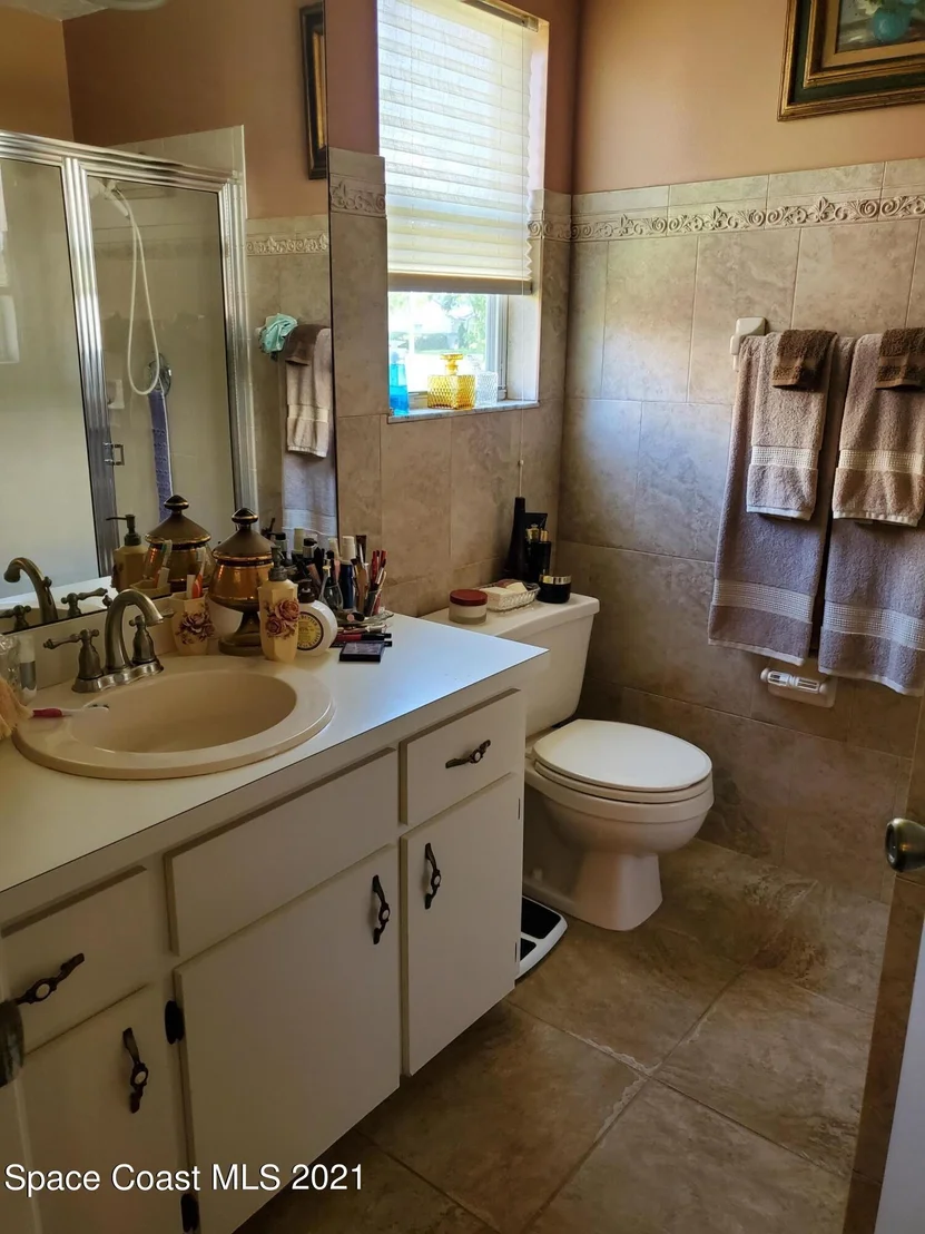 Photo of 1476 California Drive