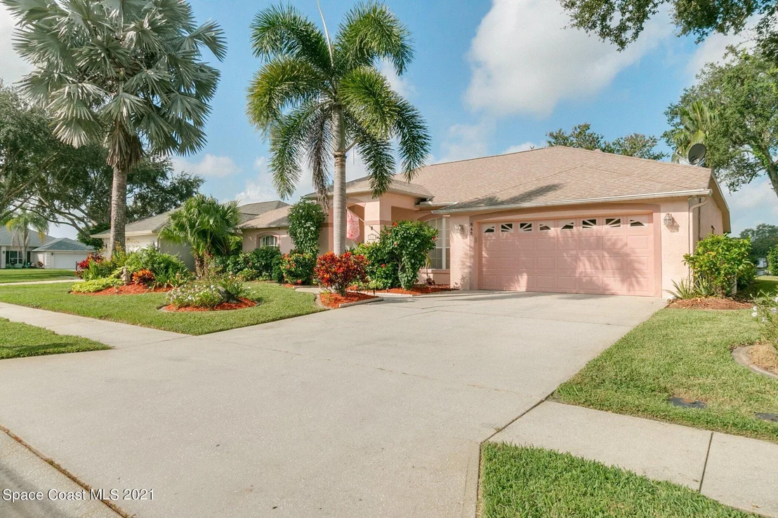 Photo of 842 Potomac Drive