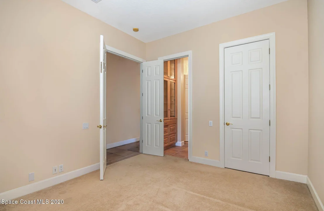 Photo of 4447 Reseda Way