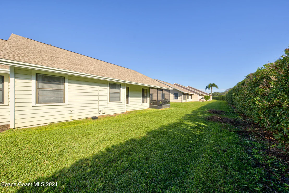 Photo of 873 Ridge Lake Drive