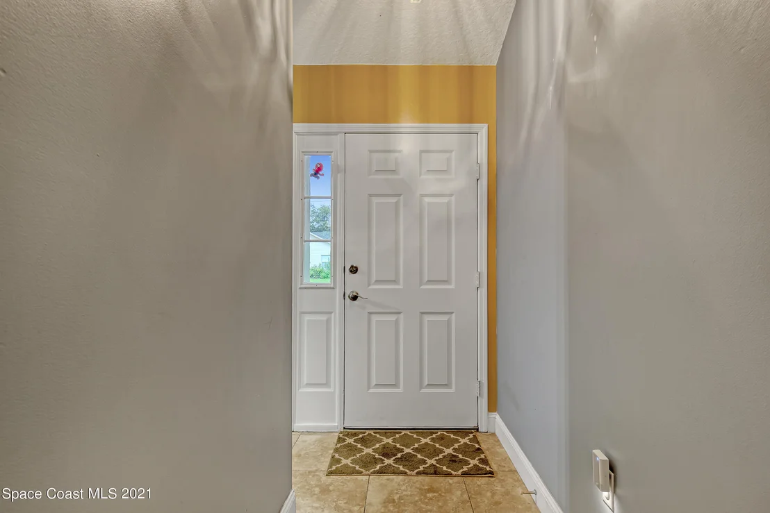 Photo of 6380 Manila Drive