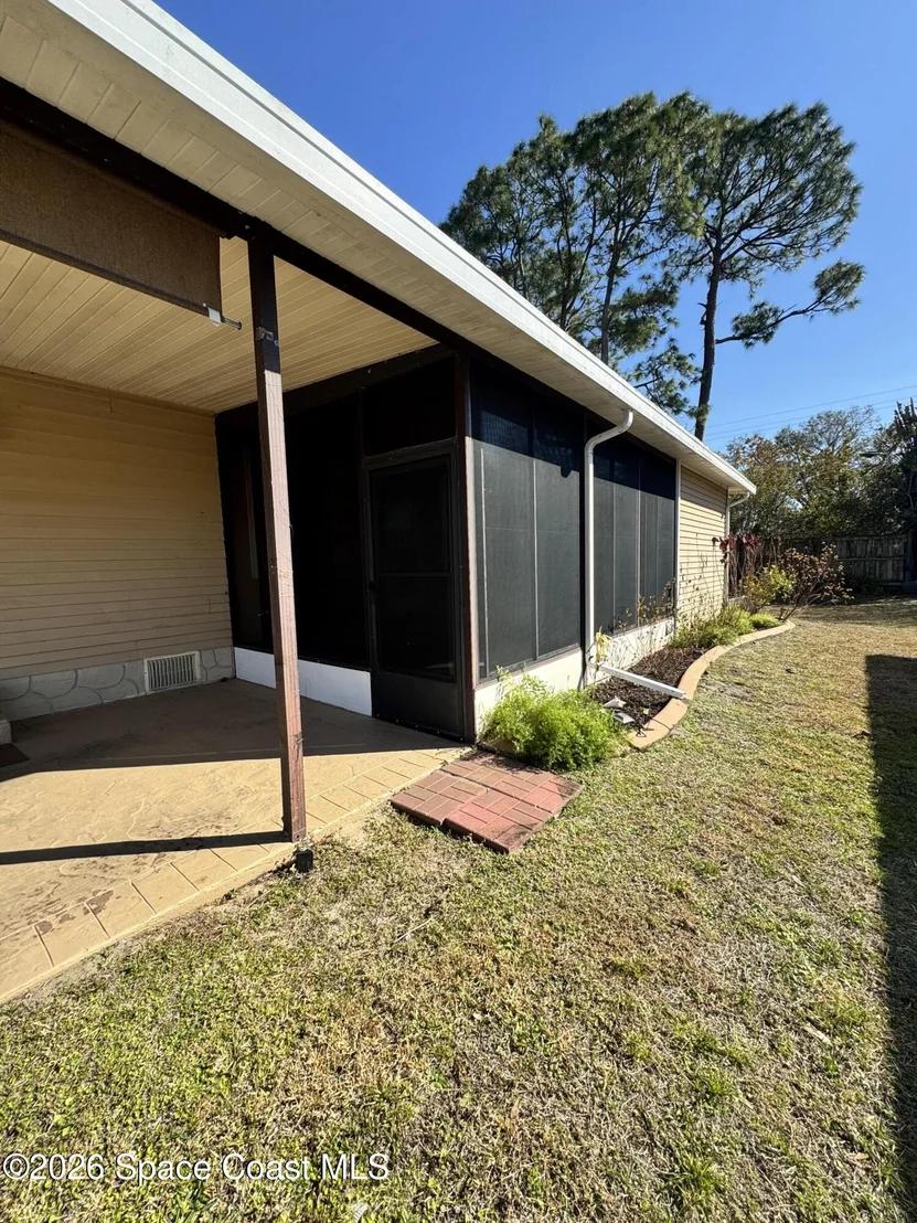 Photo of 4426 Twin Lakes Drive