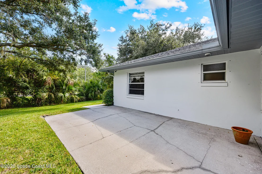 Photo of 2500 Fairfield Drive