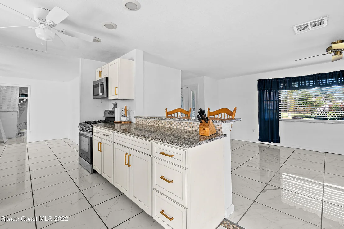 Photo of 444 Eagle Drive