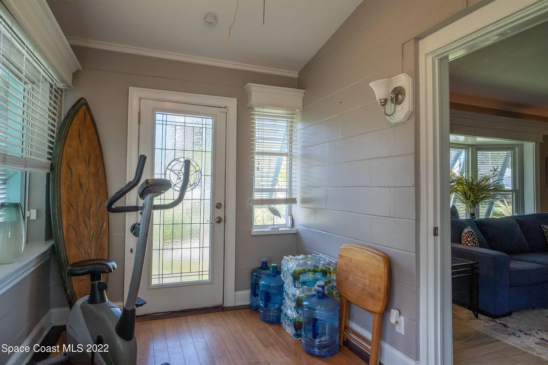 Photo of 230 Rita Boulevard