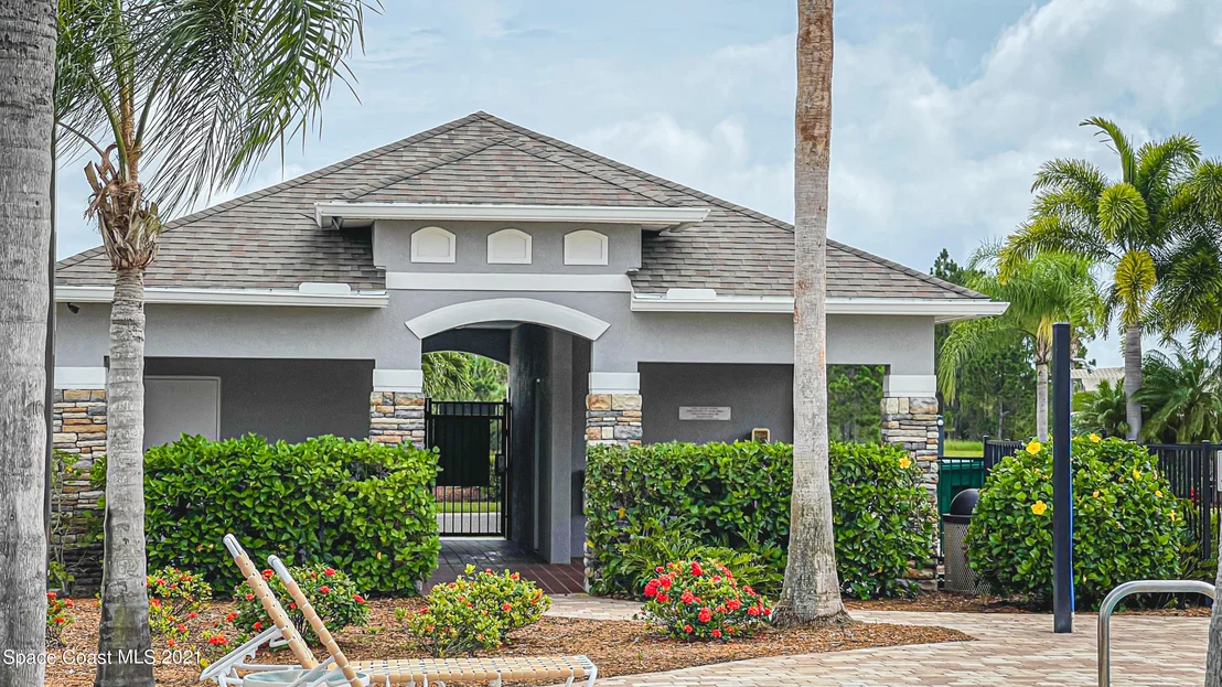 Photo of 324 Abernathy Circle