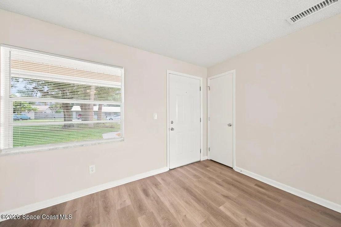 Photo of 3386 Jay Tee Drive