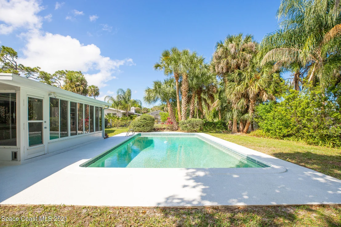 Photo of 2615 Forest Drive