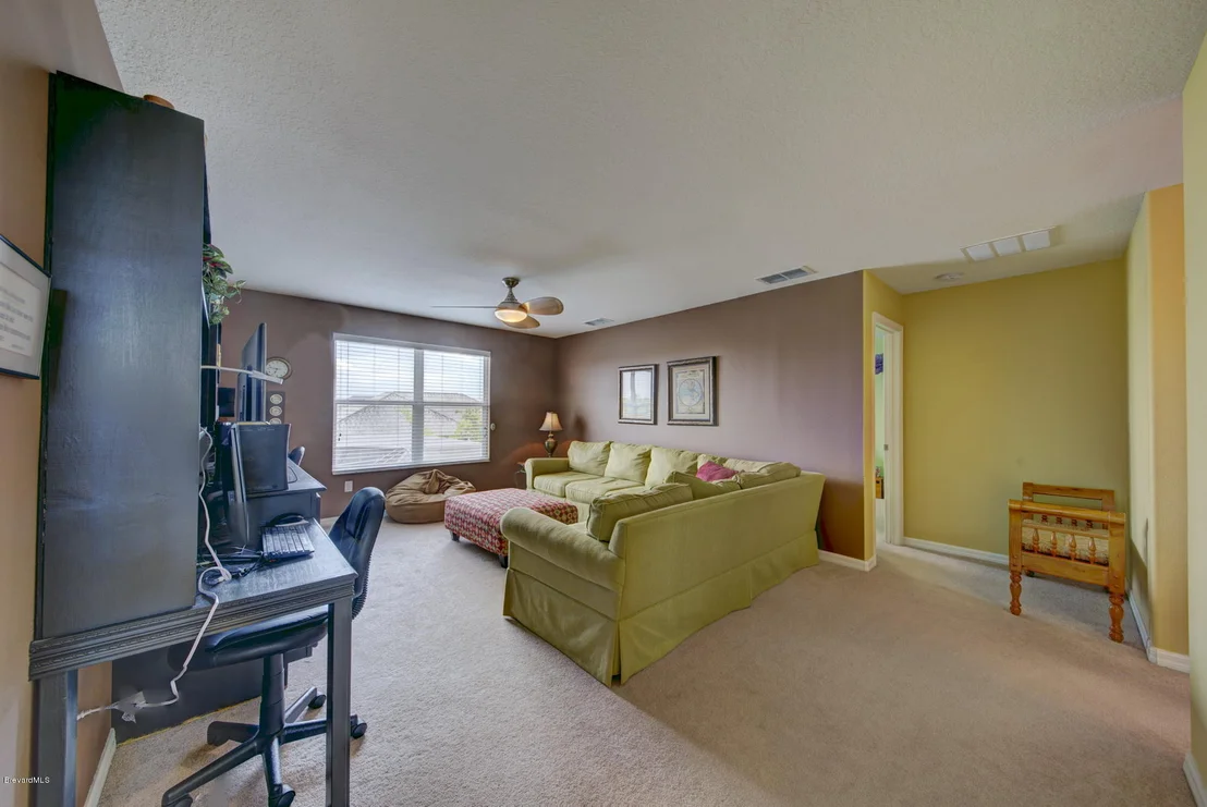 Photo of 5909 Croydon Court